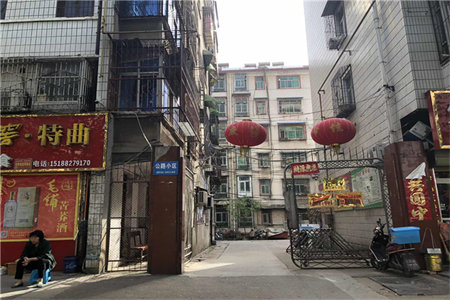 出售泰安小堰堤社区3室1厅1卫92.1平毛坯房